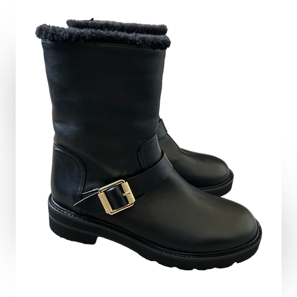 Stuart Weitzman RYDER LIFT CHILL BOOTIE  Size 10 . Please read